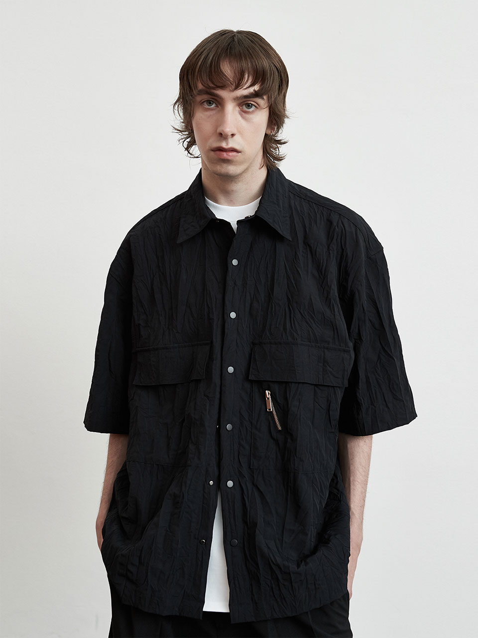 IEY - CREASE OVER SHIRT Black