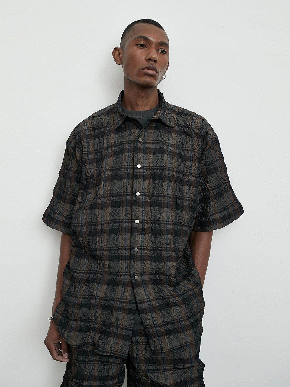 IEY - CREASE CHECK OVER SHIRT Brown