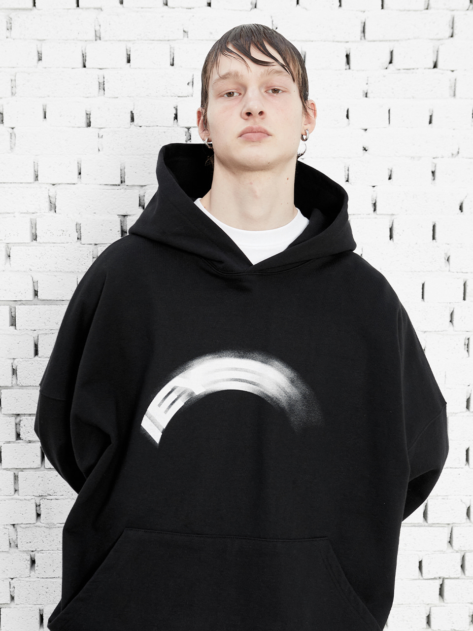 IEY - MOTION OVER HOODIE Black
